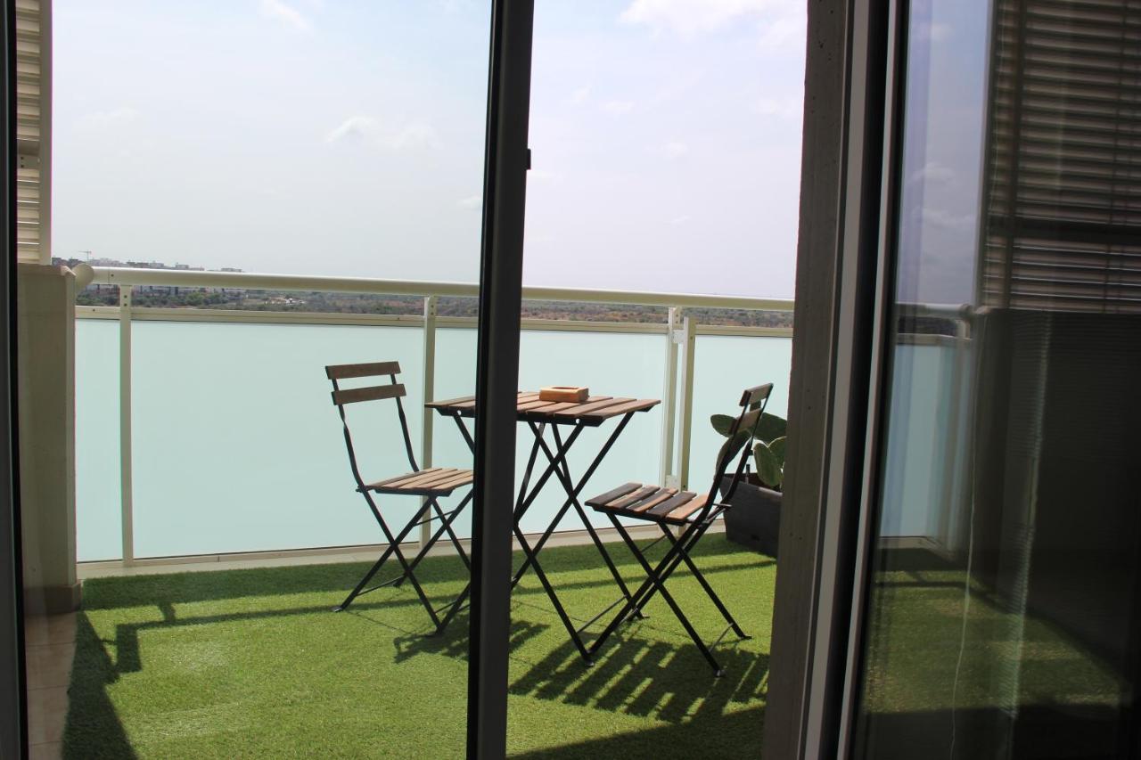 Bariairport Bed & Breakfast ภายนอก รูปภาพ