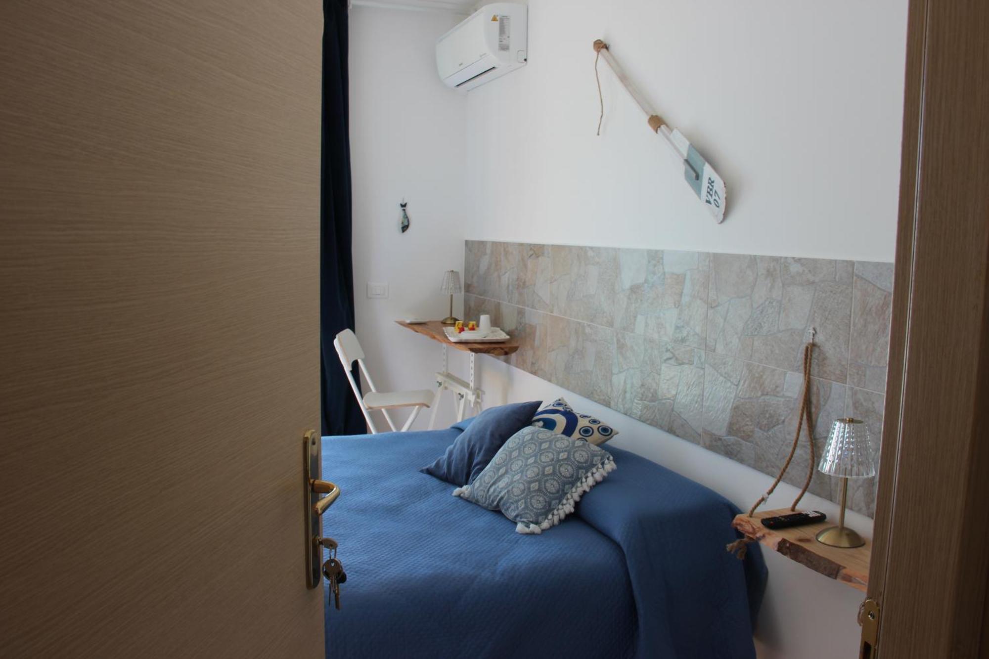 Bariairport Bed & Breakfast ภายนอก รูปภาพ